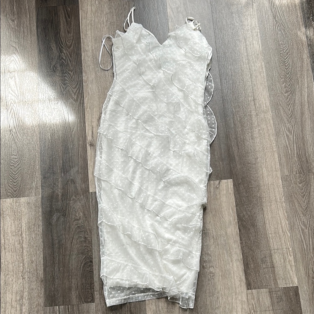 Engagement dress Lulus NWOT